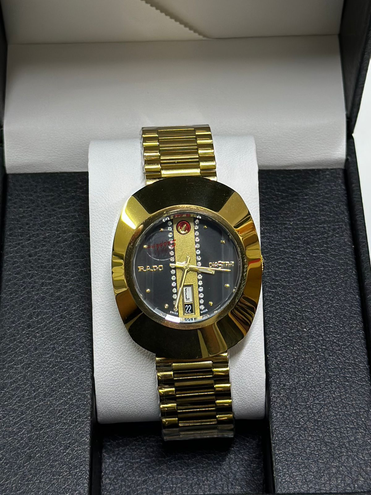 Rado Automatic: 2PCc/130 Dhs - 3PCs/120Dhs